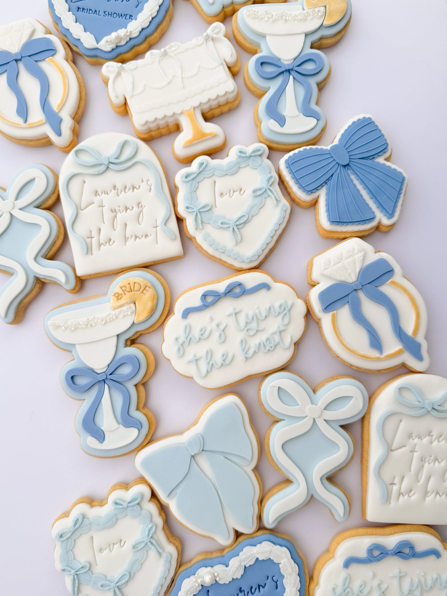She's Tying the Knot Cookie Stamp & Cutter