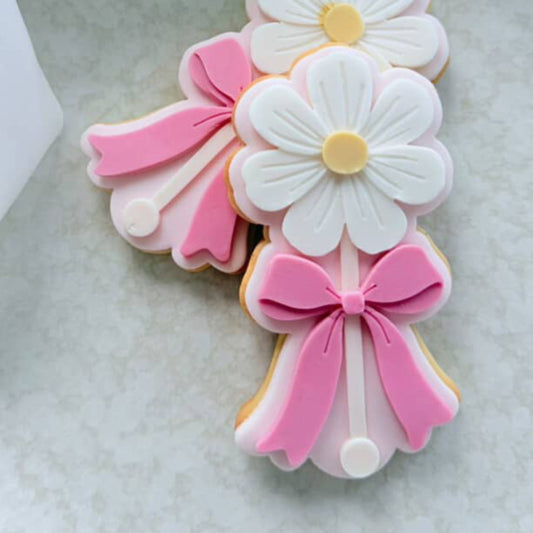 Flower Rattle Cookie Stamp & Cutter
