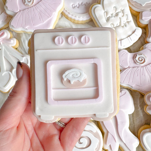 Bun in Oven Cookie Stamp & Cutter