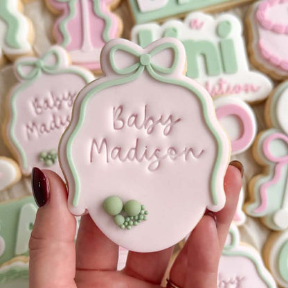 Bow Border Oval Cookie Stamp & Cutter