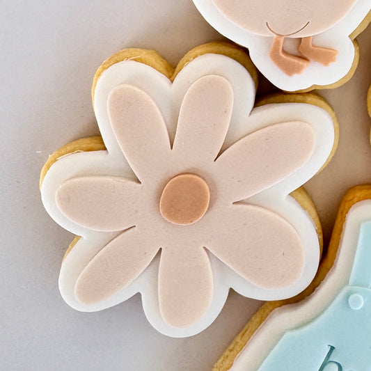 Abstract Daisy Cookie Stamp & Cutter