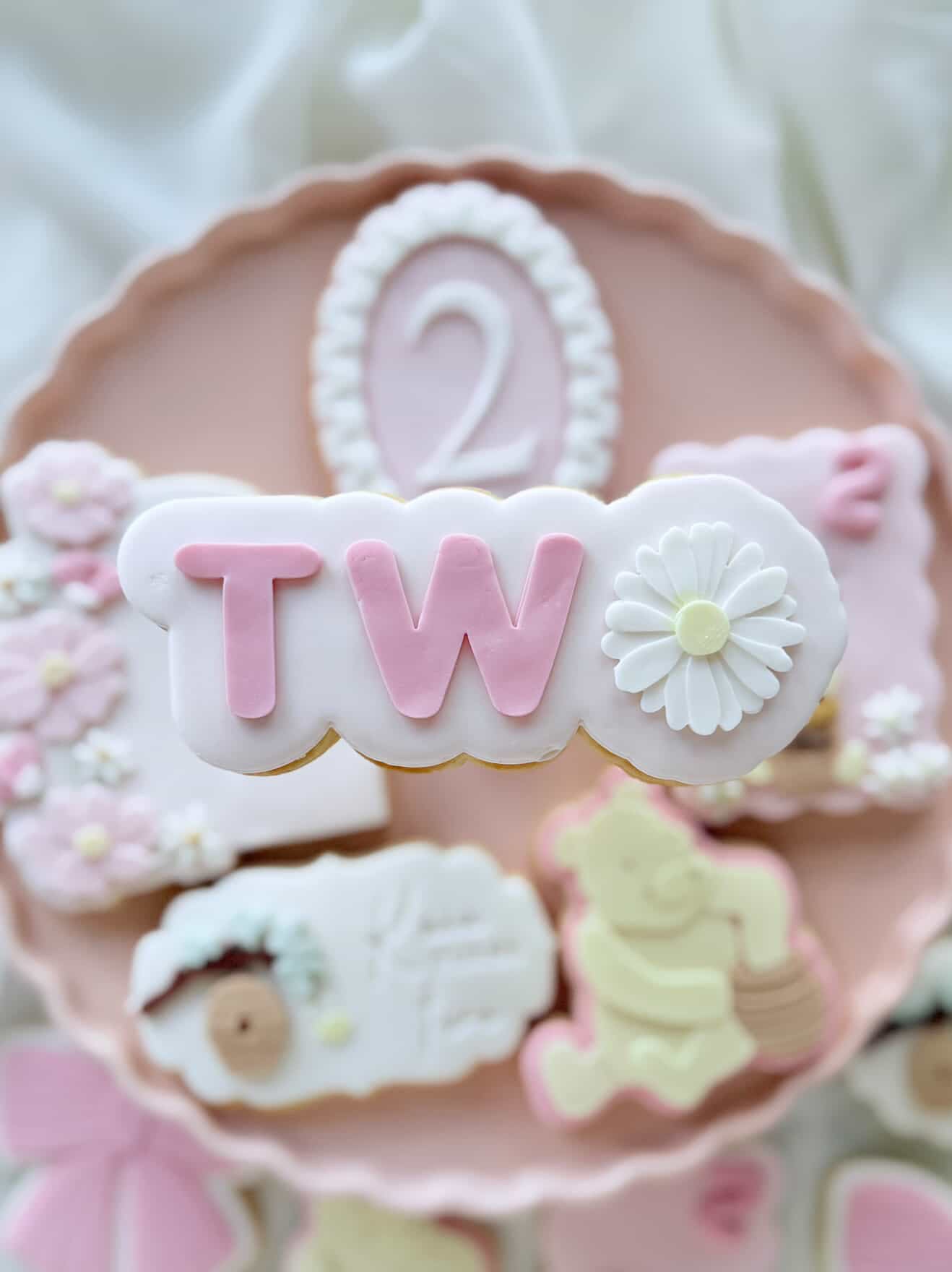 Two Word Daisy Cookie Stamp & Cutter