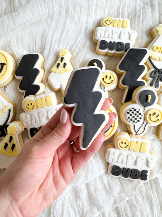 Lightning Bolt Cookie Stamp & Cutter