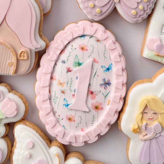 Frilly Border Oval with Number 1 Plate Cookie Stamp & Cutter