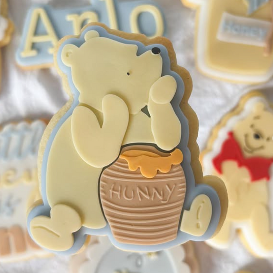 Pooh Bear with Honey Pot Cookie Stamp & Cutter